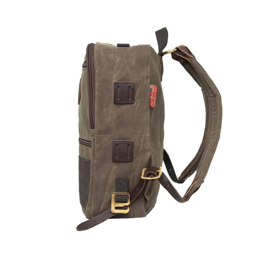 Frost River - Devil's Kettle Backpack – Leather Works Minnesota